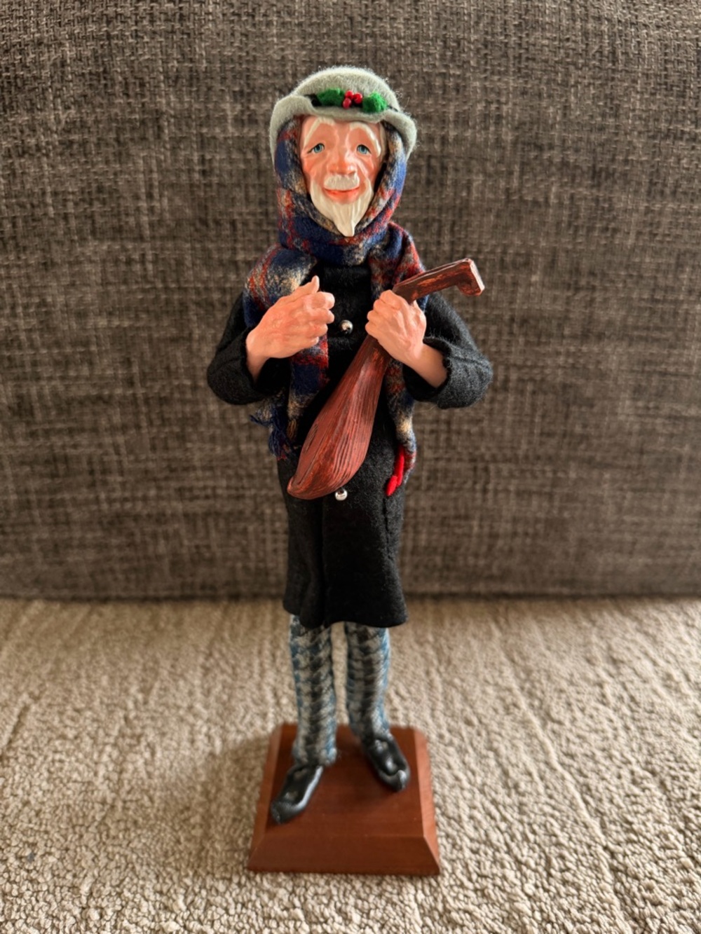 Simpich Holiday Characters